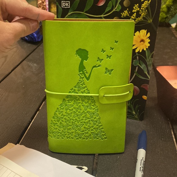 Bundle - Picture 2 of 9